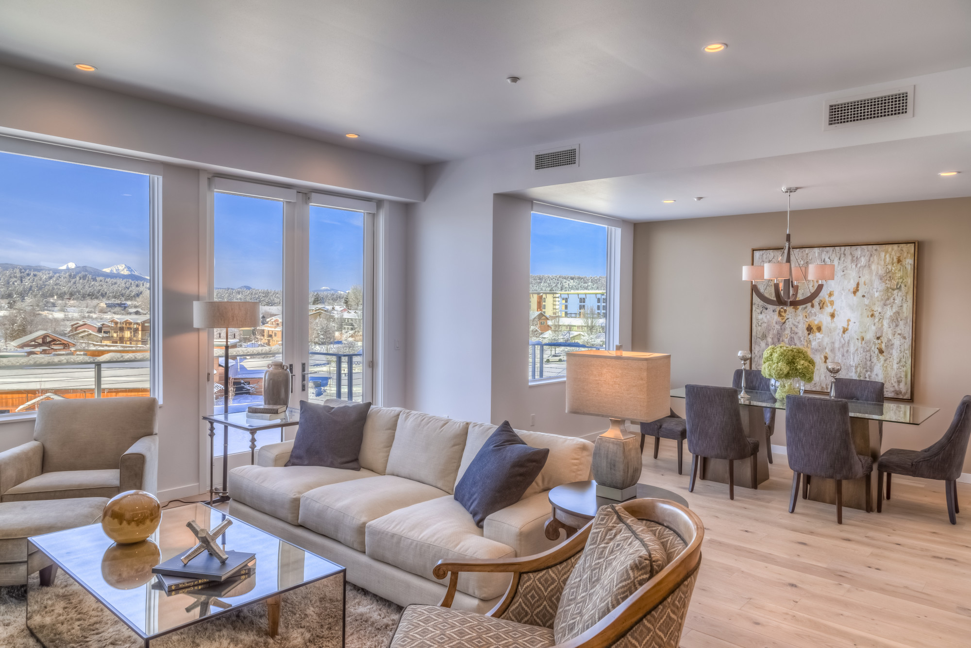 Staging. Хоум стейджинг. Хоумстейджер что это. Хоум стейджинг квартиры для продажи. Хоум стейджинг по русски.